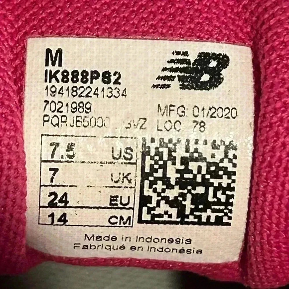 New Balance 888 V2 Toddler Sz. 7.5 Athletic Shoes,Fuchsia - Picture 9 of 9